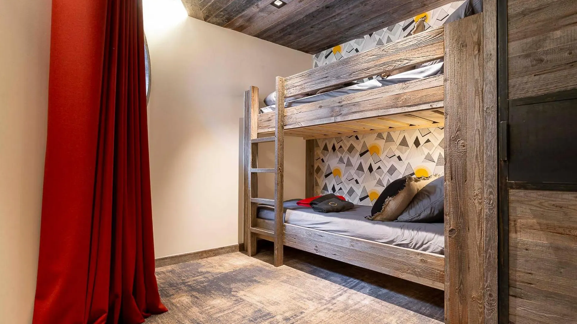 Luxueux Appartement 7 Pieces, 12 Pers, Piscine, Sauna, Ski-In/Ski-Out, Services Premium - Fr-1-314-102 Avoriaz 0*,  Francia