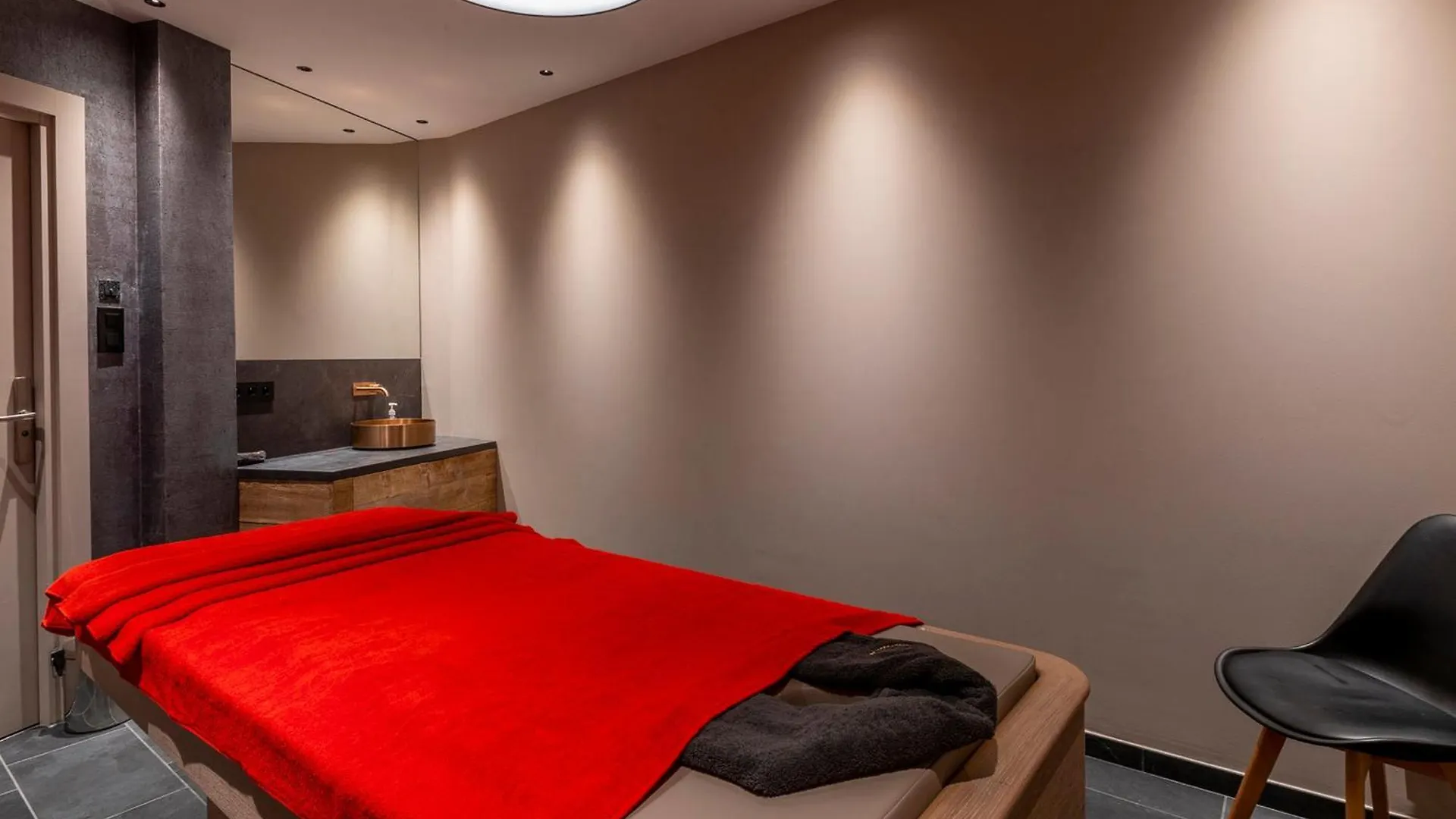 Chalet Luxueux Appartement 7 Pieces, 12 Pers, Piscine, Sauna, Ski-In/Ski-Out, Services Premium - Fr-1-314-102 Avoriaz