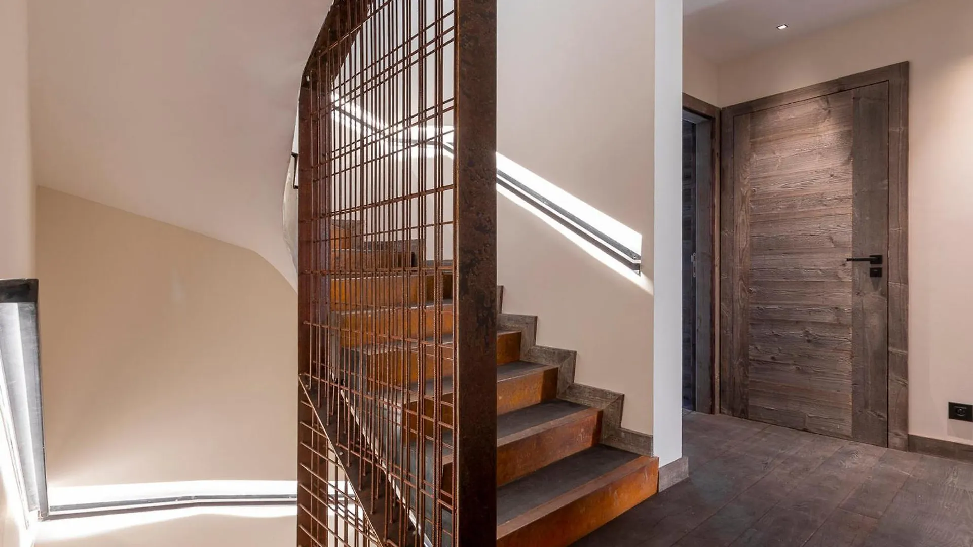 Luxueux Appartement 7 Pieces, 12 Pers, Piscine, Sauna, Ski-In/Ski-Out, Services Premium - Fr-1-314-102 Avoriaz 0*,  France